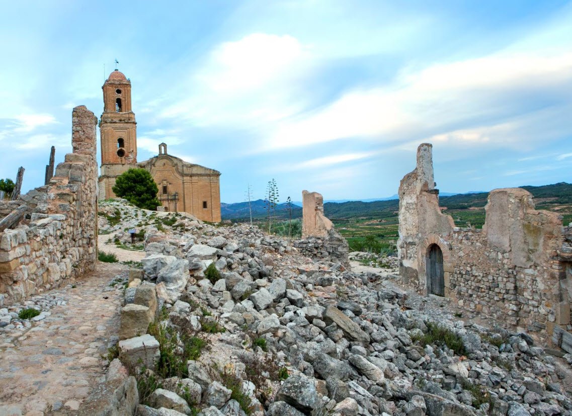Castell de Corbera, Spain